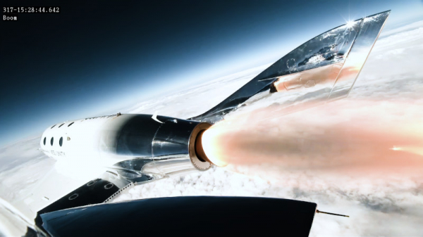 Ричард Брэнсон прекращает инвестиции в Virgin Galactic