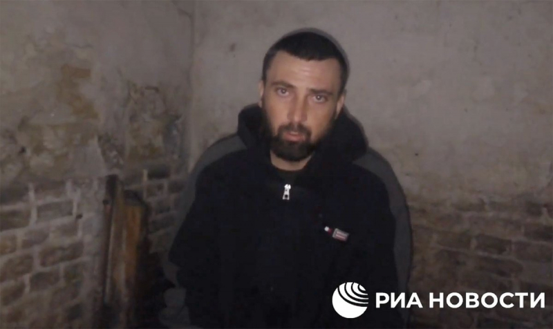 «У нас совсем все по-другому». Российские десантники взяли в плен двух бойцов элитной бригады ВСУ. Что они рассказали?