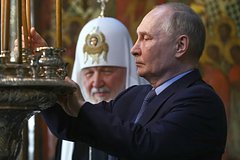 Putin prilozhilsja k troice rubleva db214b2.jpg