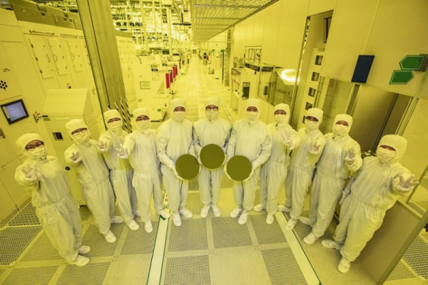 Samsung opustila uroven braka pri vypuske 4 nm chipov nizhe 25 eto pomozhet vernut klientov urovnja qualcomm i nvidia 62b6cc2.jpg