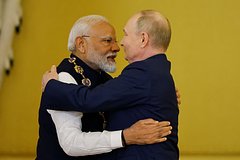 Amerikanskie chinovniki rasstroilis iz za objatij putina i modi 045f8f0.jpg
