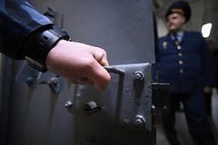 Dva eks sotrudnika rossijskoj kolonii poluchili uslovnye sroki za dolzhnostnye prestuplenija abbb657.jpg