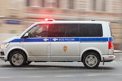 Fsb obnaruzhila zaminirovannyj shron s oruzhiem i boepripasami v dnr b4cb38e.jpg