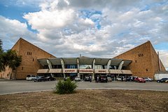 Policija armenii poluchila signal o bombe v aeroportu gjumri 20b2c6f.jpg