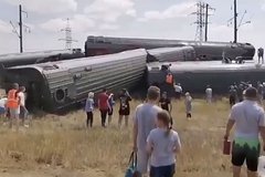 Stolknovenie poezda i gruzovika v volgogradskoj oblasti 0f5c0ee.jpg