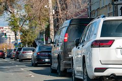 Toyota land cruiser s ljudmi v salone vzorvalas na severe moskvy 6c6df5e.jpg