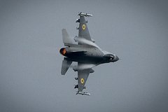 Krushenie istrebitelja f 16 6e63a5d.jpg