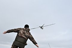 Ukrainskie bespilotniki atakovali orlovskuju oblast dva iz nih popali v zhiluju mnogoetazhku e128596.jpg