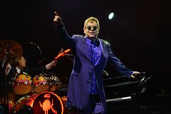 Britanskij pevec elton dzhon chastichno oslep 64e37af.jpg