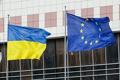 Na zapade predrekli krah es iz za pomoshhi ukraine 792a77d.jpg