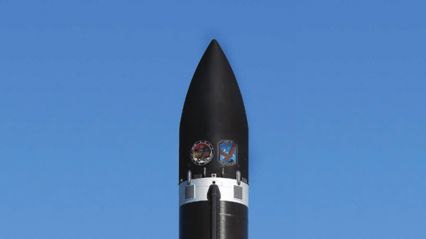 Rocket lab uspeshno zapustila raketu electron s pjatju sputnikami svjazi kineis 9e96a99.jpg