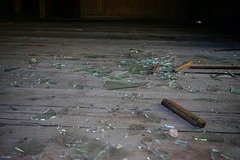 V rossijskom regione podrostki razbili okna izbiratelnogo uchastka b661a7c.jpg