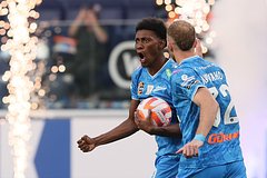 Zenit oderzhal volevuju pobedu nad fakelom v rpl 37ef516.jpg