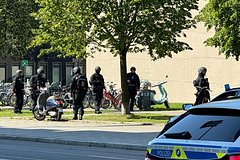 V germanii policija otkryla ogon po pytavshemusja podzhech kinoteatr muzhchine 37efe45.jpg