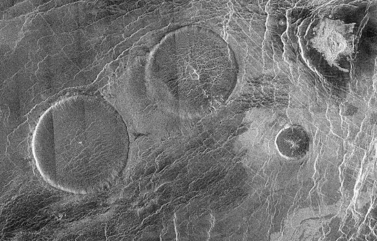 Dinozavry na venere planeta zastrjavshaja v proshlom 073fd4b.jpg