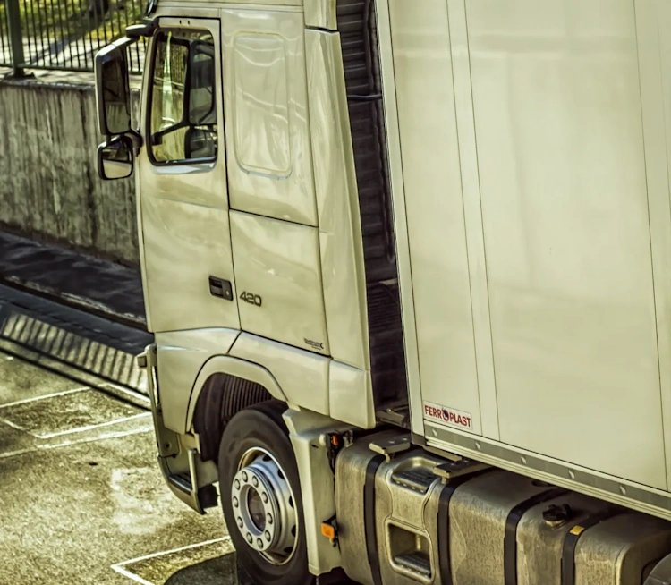 Грузовик грузоперевозки truck road traffic transport vic лицензия cc0 всеобщее достояние