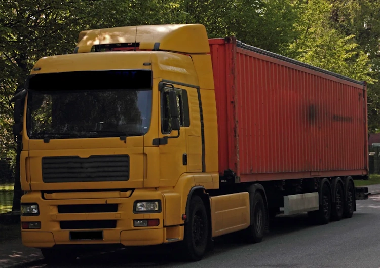 Грузовик грузоперевозки truck vehicle commercial vehicle лицензия cc0 всеобщее достояние
