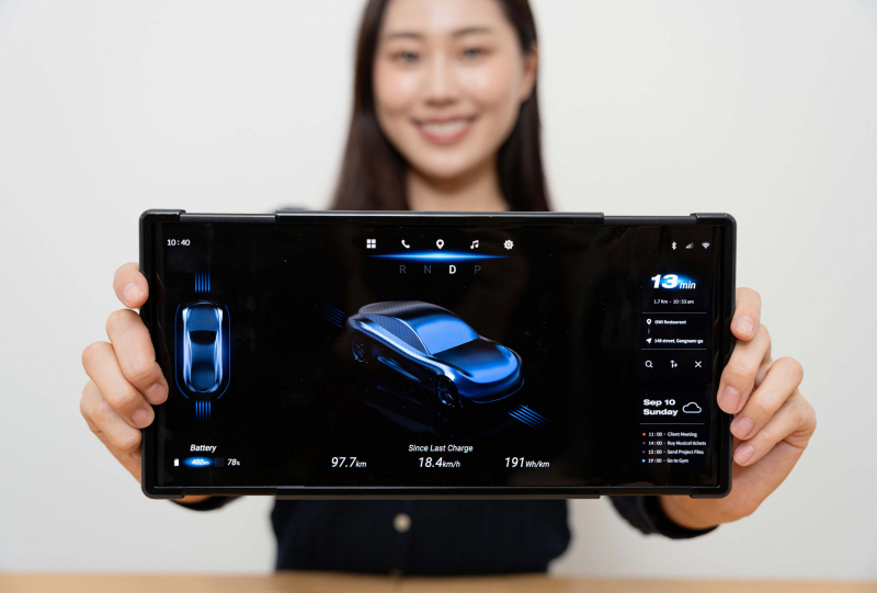 Samsung представила раздвижные дисплеи Slidable Flex