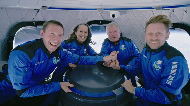 Не только Кэти Перри: какие еще звезды летали на Blue Origin