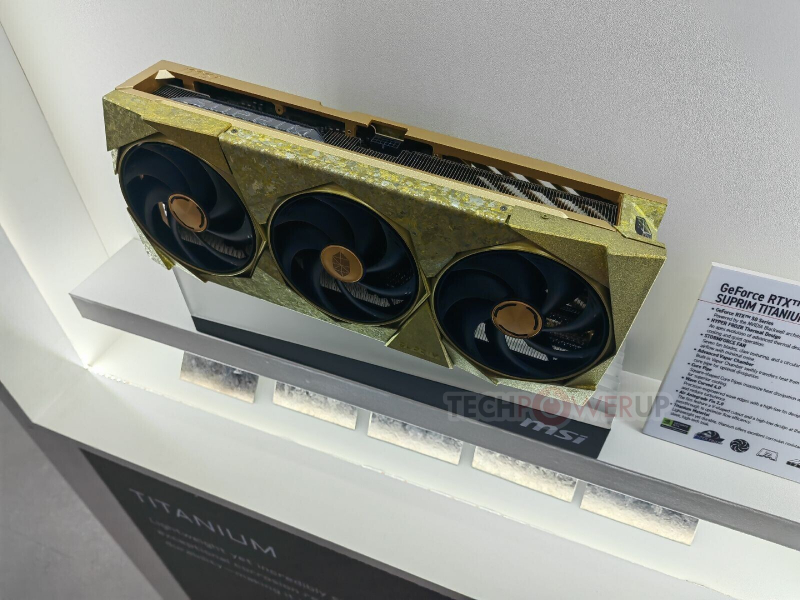 MSI показала RTX 5090 SUPRIM в титановом корпусе