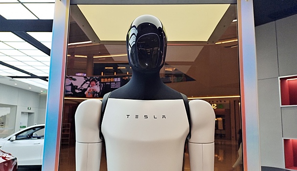 U tesla voznikli problemy s proizvodstvom robotov optimus e71601b.jpg