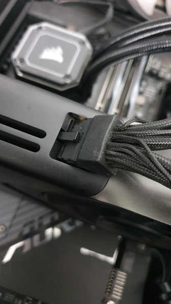 В Сети зафиксировали сгорание кабеля питания на RTX 5090