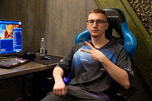 Youngyakov stal chempionom rossii po starcraft ii fabf051.jpg