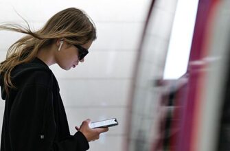 Jurist max budut objazatelno ustanavlivat na novye smartfony s sentjabrja acd00fa.jpg