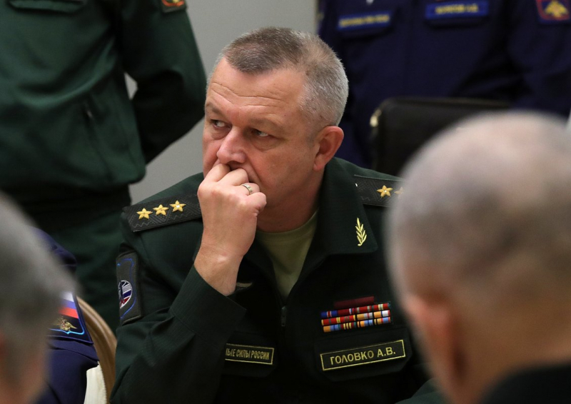 Путин исключил Суровикина из наблюдательного совета «Роскосмоса». Чем сейчас занят бывший главком ВКС?