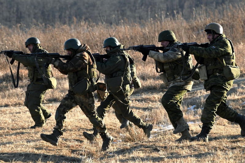 Шойгу потребовал ускорить поставки техники в российские войска. Что нужно армии?